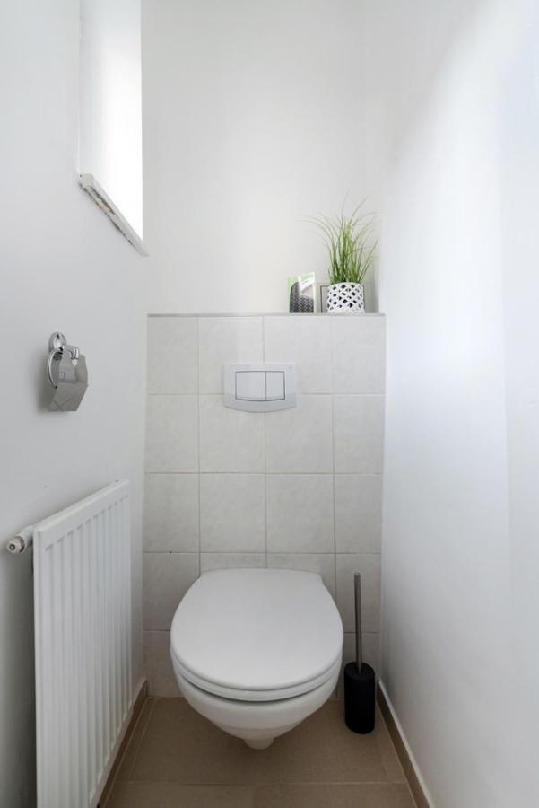 וינה Caring Family Apartment Close To The Center מראה חיצוני תמונה