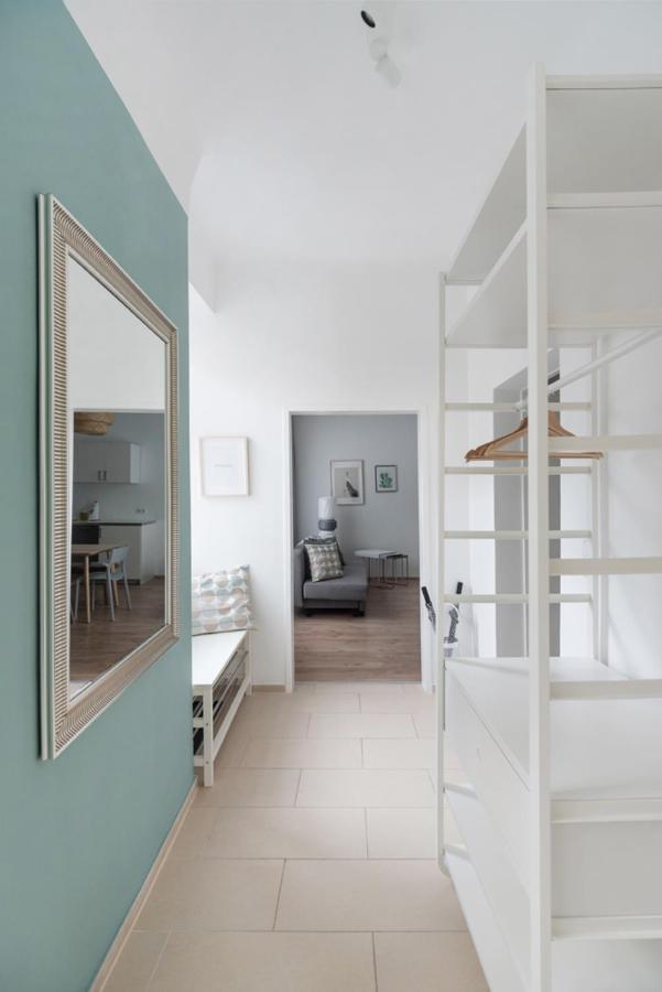 וינה Caring Family Apartment Close To The Center מראה חיצוני תמונה